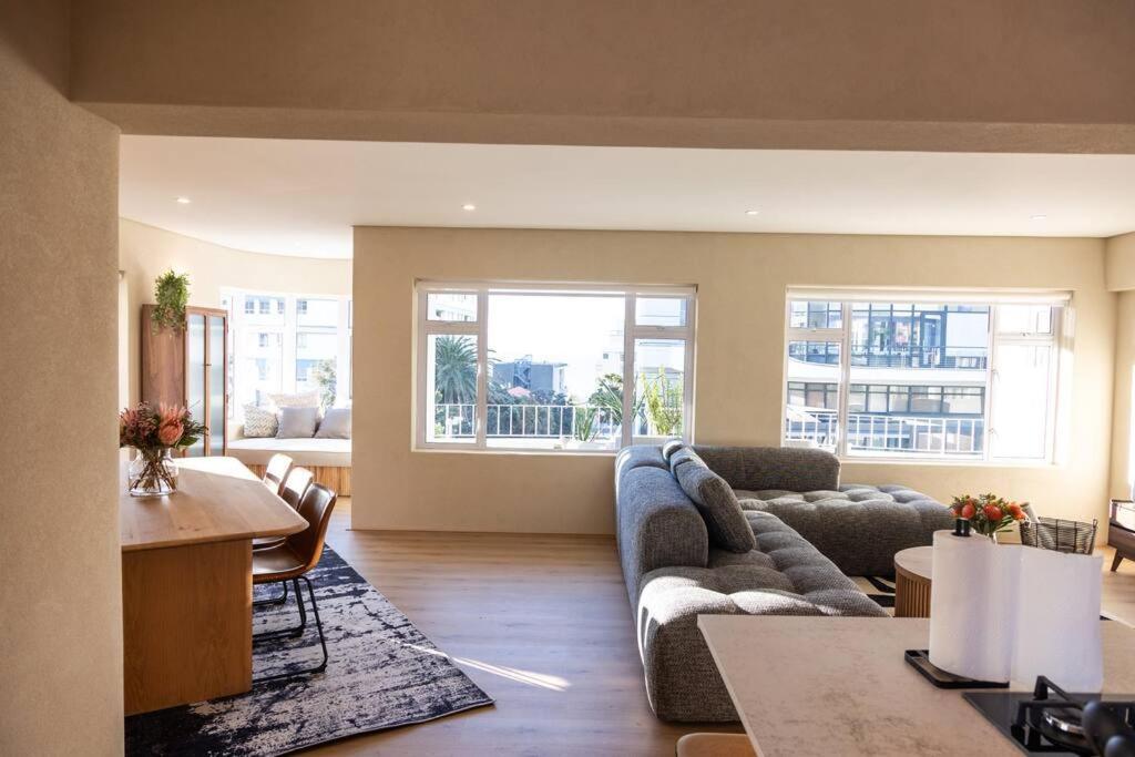 Magic On Main Apartment *