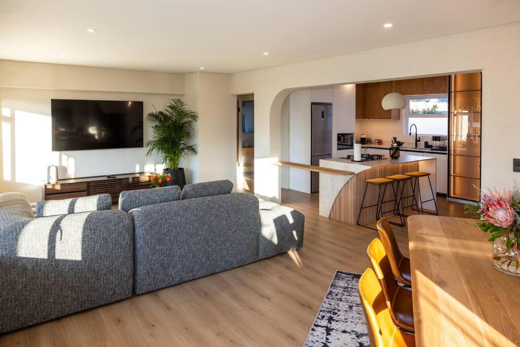 Magic On Main Apartment Cape Town